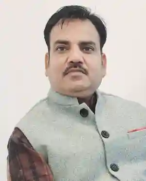 Indien Reiseleiter Reisebüro Rajendra Singh Udaipur